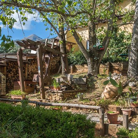 Agriturismo La Locanda Del Parco Morano Calabro Kültér fotó